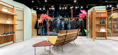 prada harrods pop up